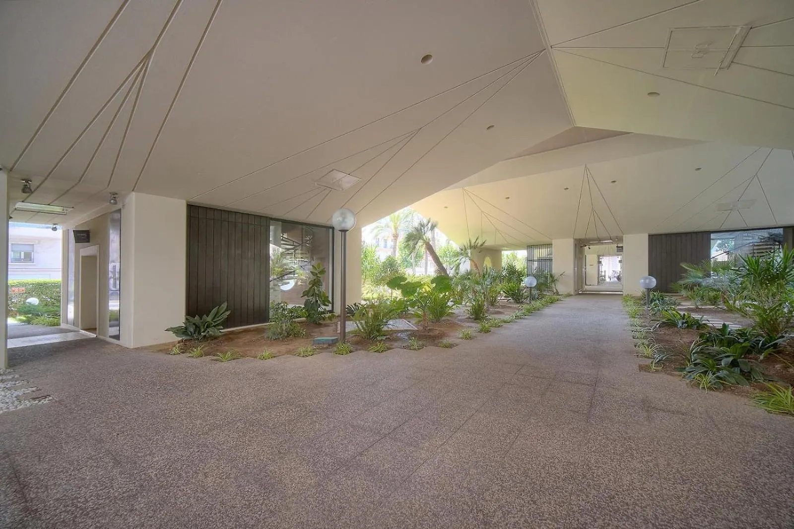 Studio With Terrace - Les Jardins De La Croisette Cannes 0*,  Francie